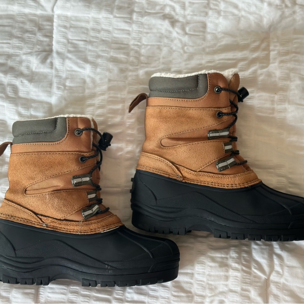 Kids Lands End Winter Boots - size 2